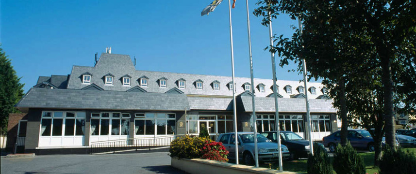 Flannery`s Hotel Exterior